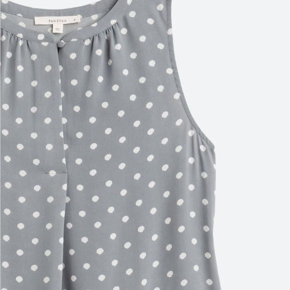 Woman’s blouse size Large NWT, gray! - Picture 6 of 7